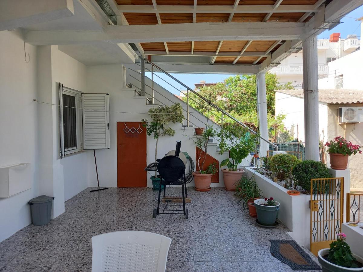 Alexandros Cosy House For Family Vacation Lägenhet Chania  Exteriör bild