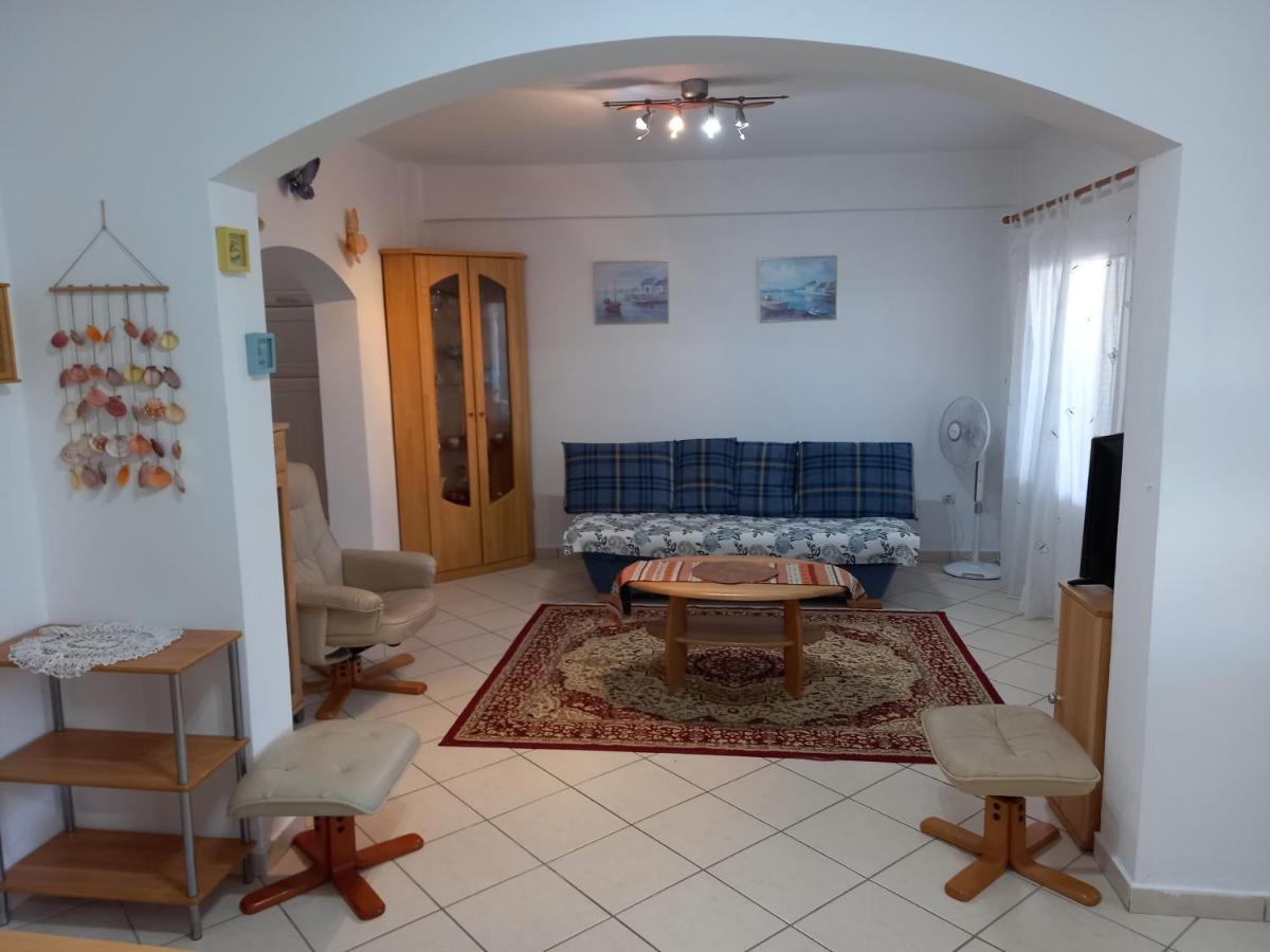 Alexandros Cosy House For Family Vacation Lägenhet Chania  Exteriör bild